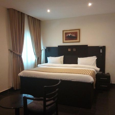 Eden Crest Hotel & Resort Enugu Extérieur photo