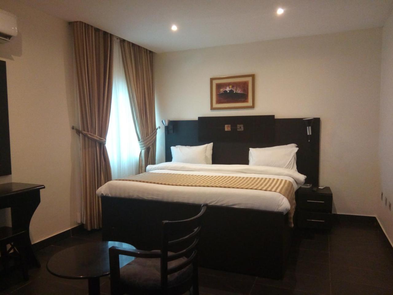 Eden Crest Hotel & Resort Enugu Extérieur photo