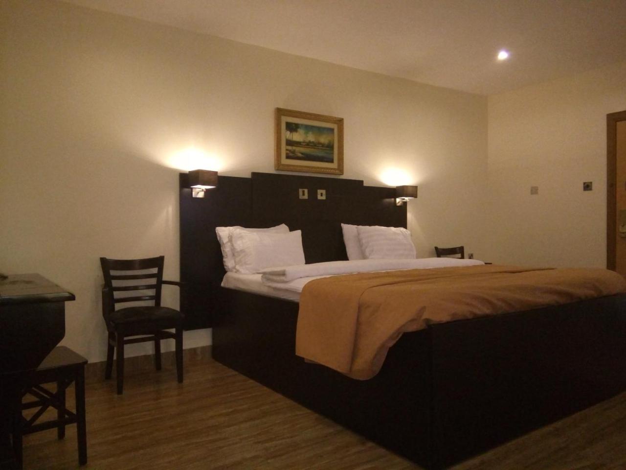 Eden Crest Hotel & Resort Enugu Extérieur photo