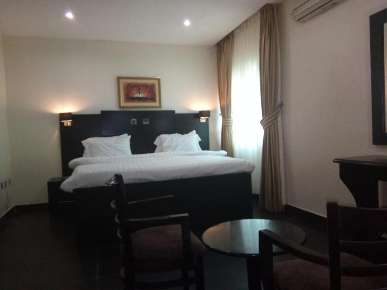 Eden Crest Hotel & Resort Enugu Extérieur photo